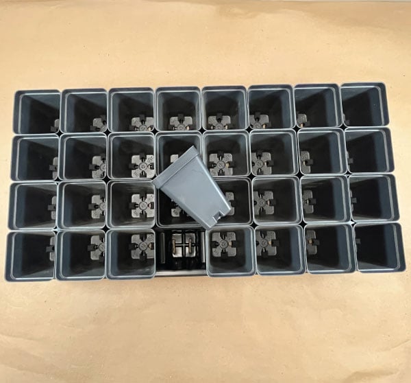 32 Cell Tray & Containers, Seed Starting